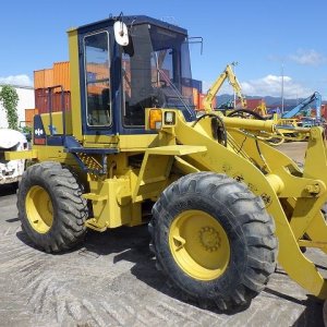KOMATSU WA100-1 ★ Loader(Crawled/Wheeled) ★ CAB - Image 6