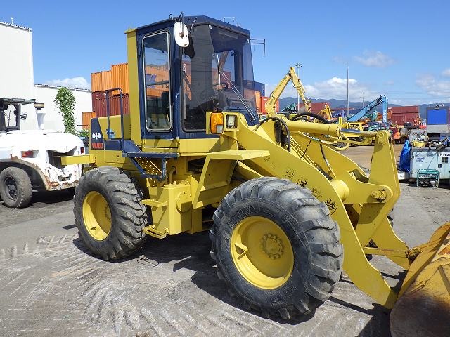 KOMATSU WA100-1 ★ Loader(Crawled/Wheeled) ★ CAB