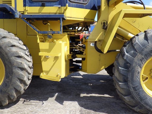 KOMATSU WA100-1 ★ Loader(Crawled/Wheeled) ★ CAB