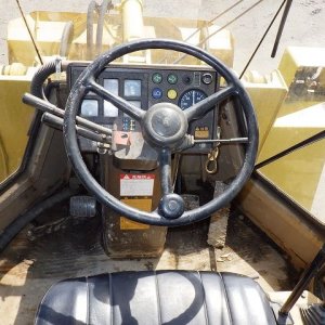 KOMATSU WA100-1 ★ Loader(Crawled/Wheeled) ★ CAB - Image 37