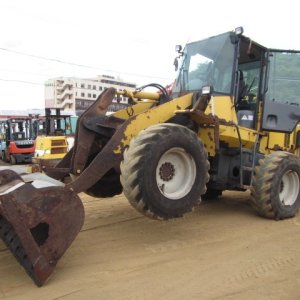 KOMATSU WA100-5 ★ Loader(Crawled/Wheeled) ★ GP BKT, CAB, A/C, 95,483km - Image 8