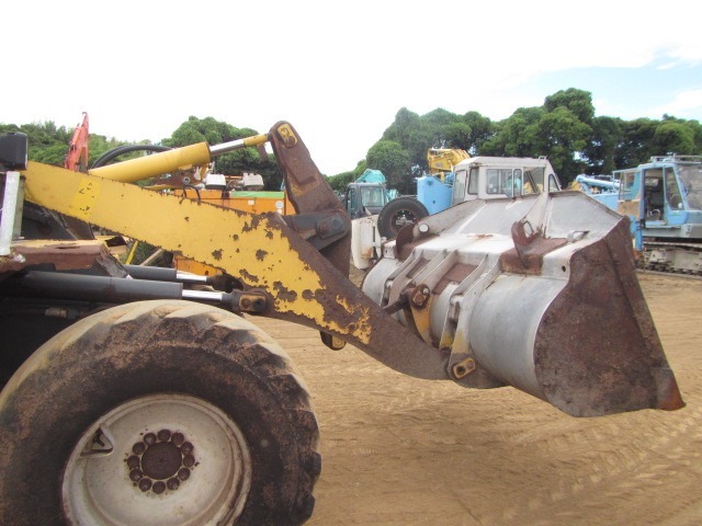 KOMATSU WA100-5 ★ Loader(Crawled/Wheeled) ★ GP BKT, CAB, A/C, 95,483km