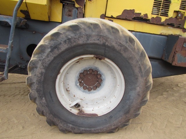 KOMATSU WA100-5 ★ Loader(Crawled/Wheeled) ★ GP BKT, CAB, A/C, 95,483km