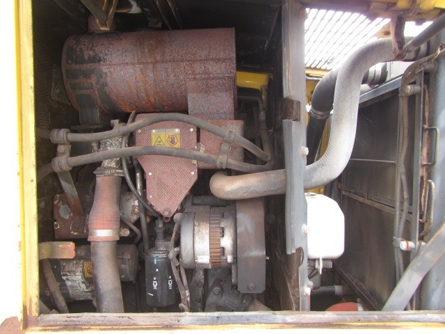 KOMATSU WA100-5 ★ Loader(Crawled/Wheeled) ★ GP BKT, CAB, A/C, 95,483km