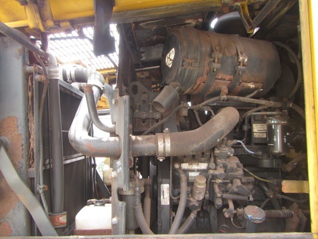 KOMATSU WA100-5 ★ Loader(Crawled/Wheeled) ★ GP BKT, CAB, A/C, 95,483km