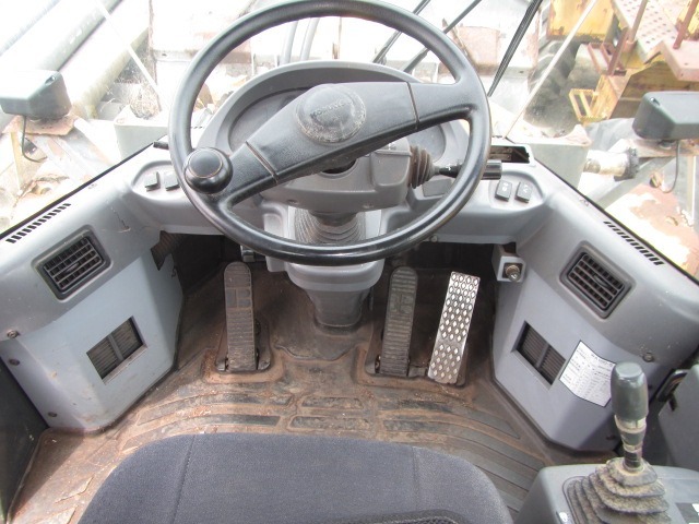 KOMATSU WA100-5 ★ Loader(Crawled/Wheeled) ★ GP BKT, CAB, A/C, 95,483km