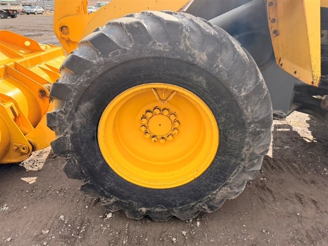 KOMATSU WA100-6 ★ Loader(Crawled/Wheeled) ★ CAB, BKT, A/C, 13,054km