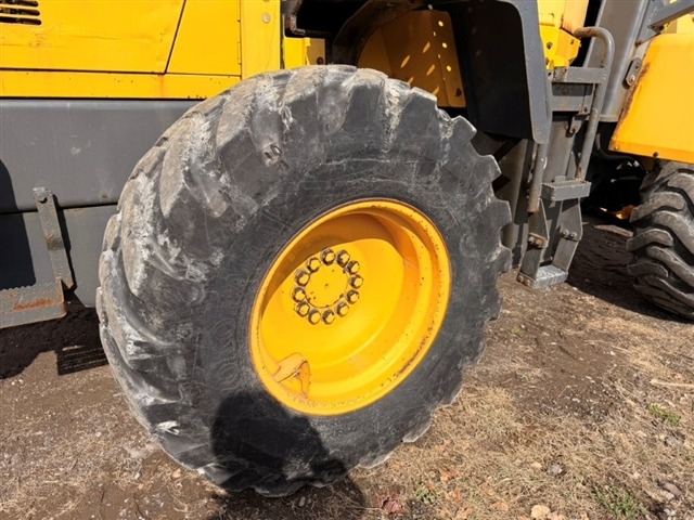 KOMATSU WA100-6 ★ Loader(Crawled/Wheeled) ★ CAB, BKT, A/C, 13,054km