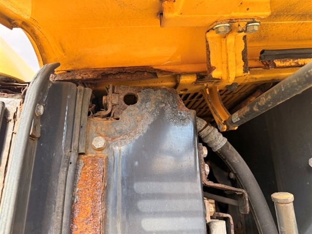 KOMATSU WA100-6 ★ Loader(Crawled/Wheeled) ★ CAB, BKT, A/C, 13,054km