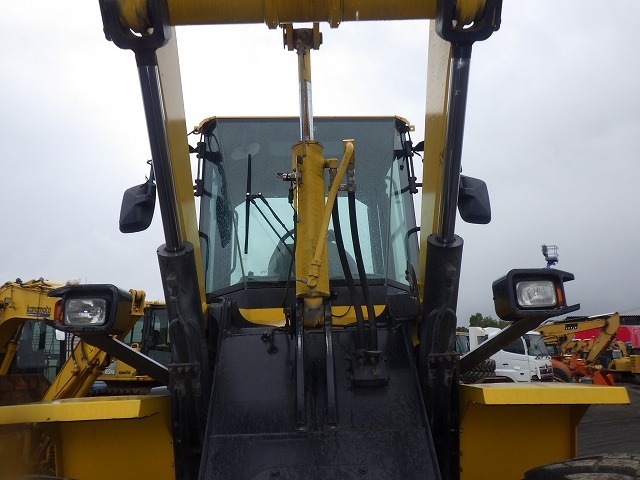 KOMATSU WA150-5 ★ Loader(Crawled/Wheeled) ★ CAB, BKT, A/C, 75,197km