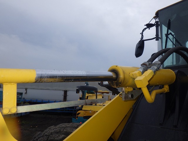 KOMATSU WA150-5 ★ Loader(Crawled/Wheeled) ★ CAB, BKT, A/C, 75,197km