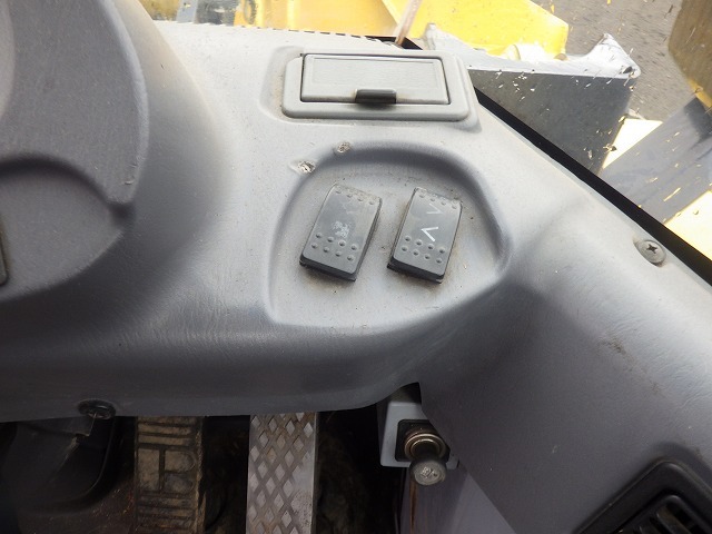 KOMATSU WA150-5 ★ Loader(Crawled/Wheeled) ★ CAB, BKT, A/C, 75,197km