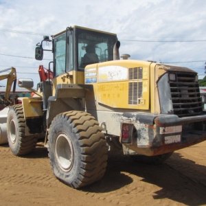 KOMATSU WA320-5 ★ Loader(Crawled/Wheeled) ★ GP BKT, CAB, A/C, 94,594km - Image 3