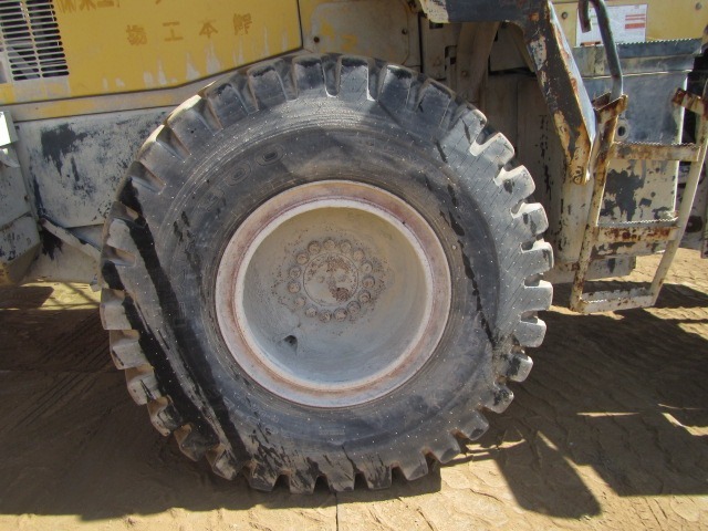 KOMATSU WA320-5 ★ Loader(Crawled/Wheeled) ★ GP BKT, CAB, A/C, 94,594km