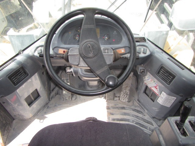 KOMATSU WA320-5 ★ Loader(Crawled/Wheeled) ★ GP BKT, CAB, A/C, 94,594km