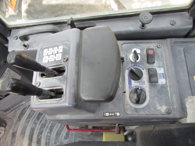 KOMATSU WA320-5 ★ Loader(Crawled/Wheeled) ★ GP BKT, CAB, A/C, 94,594km
