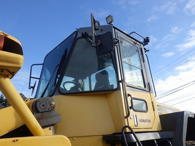 KOMATSU WA380-5 ★ Loader(Crawled/Wheeled) ★ CAB, BKT, A/C, 102,457km