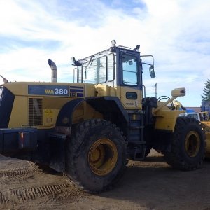 KOMATSU WA380-5 ★ Loader(Crawled/Wheeled) ★ CAB, BKT, A/C, 102,457km - Image 7