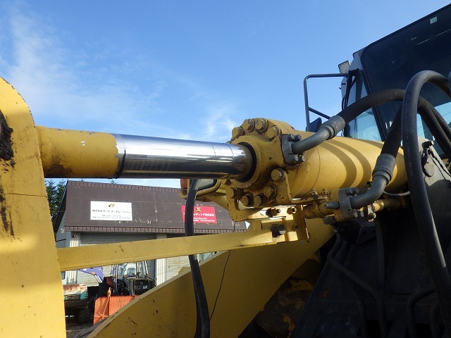 KOMATSU WA380-5 ★ Loader(Crawled/Wheeled) ★ CAB, BKT, A/C, 102,457km