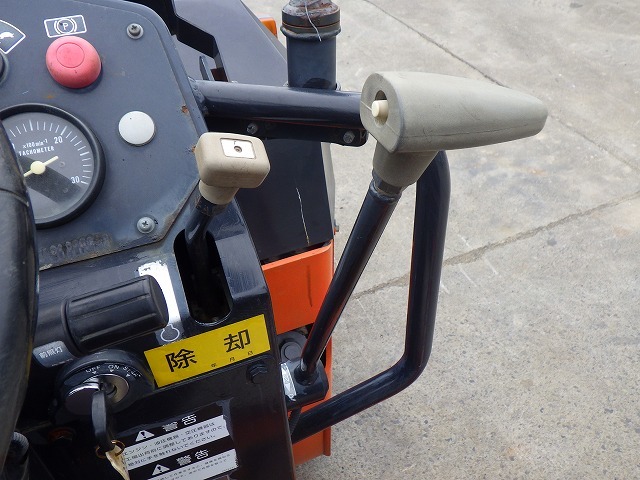 HITACHI ZC35C-3 ★ Road Equipment ★
