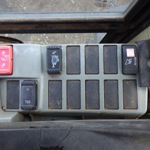HITACHI ZW100-5B ★ Loader(Crawled/Wheeled) ★ ROPS CAB, A/C, W/ COVER - Image 64