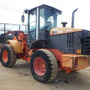 HITACHI ZW140 ★ Loader(Crawled/Wheeled) ★ CAB, A/C - Image 4