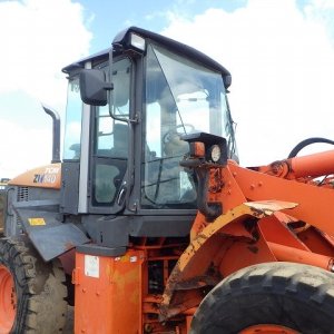 HITACHI ZW140 ★ Loader(Crawled/Wheeled) ★ CAB, A/C - Image 6