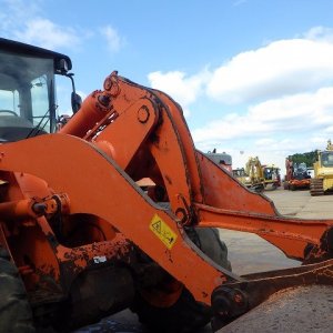 HITACHI ZW140 ★ Loader(Crawled/Wheeled) ★ CAB, A/C - Image 21