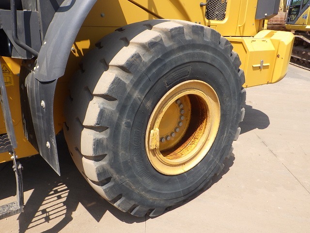 HITACHI ZW250-6 ★ Loader(Crawled/Wheeled) ★ ROPS CAB, A/C