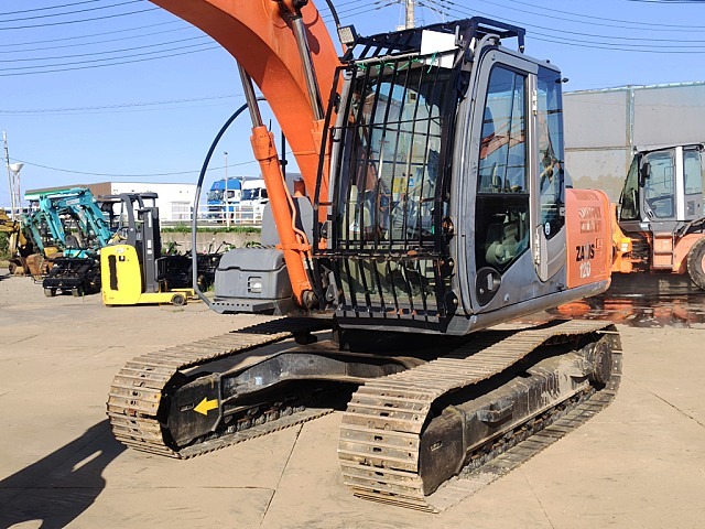 HITACHI ZX120-3 ★ Excavator ★ 500G, CRUSHER, PIPING, A/C, W/ BKT, PIPINGx2, BOLTS