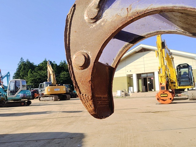 HITACHI ZX120-3 ★ Excavator ★ 500G, CRUSHER, PIPING, A/C, W/ BKT, PIPINGx2, BOLTS