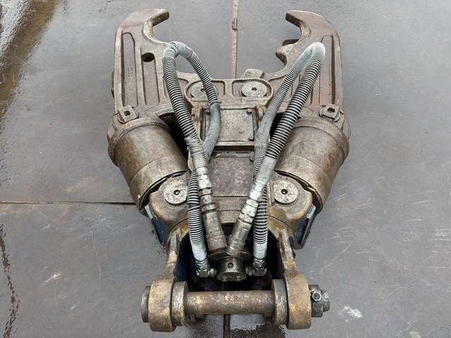 OKADA TS-W620V ★ Parts & Attachment ★ Not checked operation & availability of missing parts 動作及び欠品の有無未確認