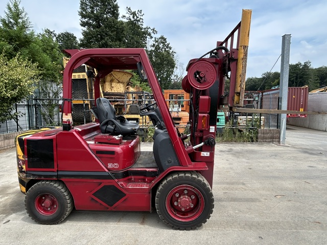 UNICARRIERS FHD30T5 ★ Forklift ★ 3.0m, 2stage Full-Free, Positioner