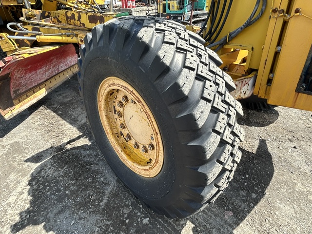 MITSUBISHI MG500-S ★ Road Equipment ★ Snow Motor Grader, CAB, Blade 4.0m, TAIN LAKE (粗面形成装置）