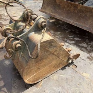 HITACHI ZX75US-5B ★ Excavator ★ G, BKT, Blade, A/C - Image 29