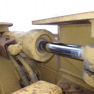 CAT D3C ★ Bulldozer ★ 630LGP, CAB, PAT Dozer, A/C - Image 31