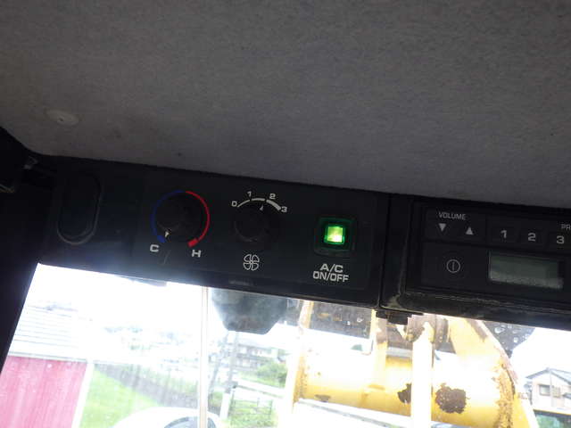 KOMATSU WA80-8 ★ Loader(Crawled/Wheeled) ★ CAB, BKT, Long Arm, A/C, 30,157km