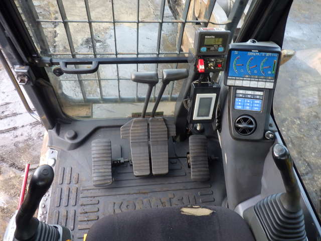 KOMATSU PC210LC-8N1 ★ Excavator ★ F, Link-CAB, Rotary Grapple, Piping,
