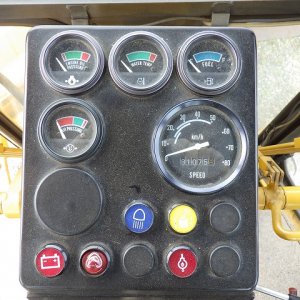 KOMATSU GD705A-4AE ★ Road Equipment ★ CAB, Blade(4,010mm), 81,075km - Image 19
