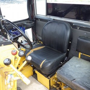 KOMATSU GD705A-4AE ★ Road Equipment ★ CAB, Blade(4,010mm), 81,075km - Image 16