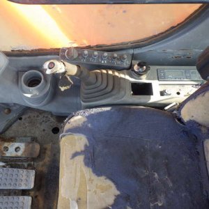 HITACHI ZX225USRLCK ★ Excavator ★ G, 3sec. Demolition Front, Pipings, A/C, w/o Attachments - Image 28