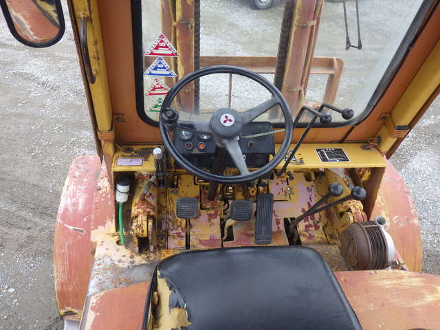 MITSUBISHI FD40 ★ Forklift ★ Winch installed truck is necessary for loading 要ウインチ付きトラックでの引き取り