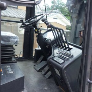 MITSUBISHI JDS-F11D ★ Forklift ★ 3.0m, Positioner, Side-Shift, CAB, A/C - Image 25