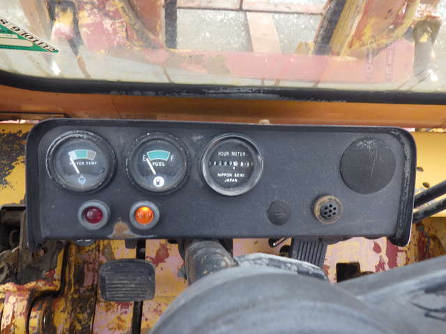 MITSUBISHI FD40 ★ Forklift ★ Winch installed truck is necessary for loading 要ウインチ付きトラックでの引き取り