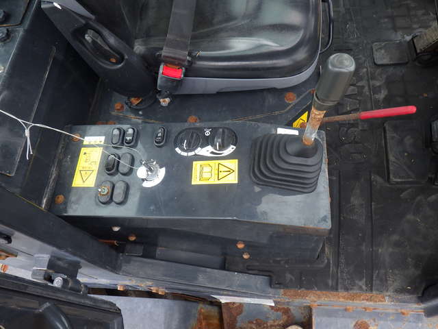 KOMATSU WA80-8 ★ Loader(Crawled/Wheeled) ★ CAB, BKT, Long Arm, A/C, 30,157km