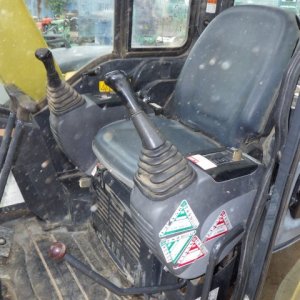 KOMATSU PC58UU-5 ★ Excavator ★ 400R, CAB, Blade, A/C - Image 17