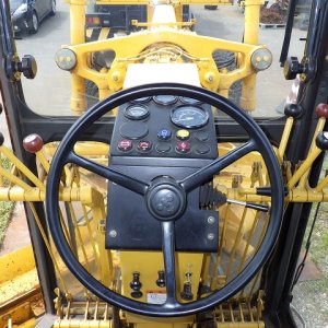 KOMATSU GD705A-4AE ★ Road Equipment ★ CAB, Blade(4,010mm), 81,075km - Image 18