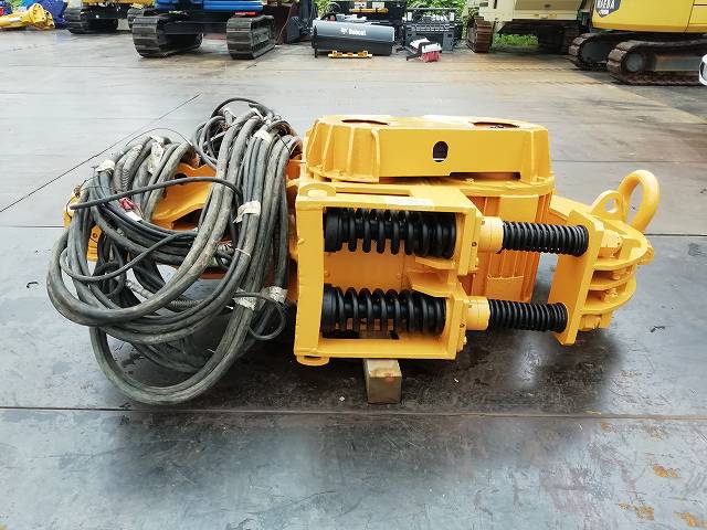 TOMEN KM2-1000E ★ Parts & Attachment ★ Electric Vibro Hammer, Serial Number Unknown