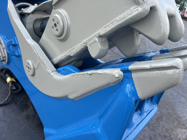 OKADA OSC-82MV ★ Parts & Attachment ★ Secondaly Crusher, w/Magnet(24V), Pin 370mm/110mm
