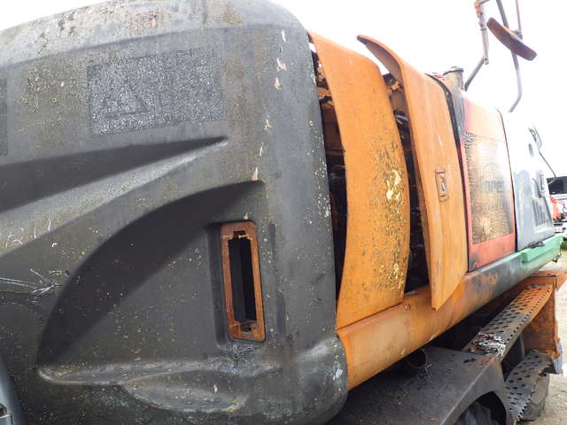 UOTANI KLG-6800 ★ Excavator ★ Wheel Excavator, Long Reach, w/ Arm, w/o Attachment